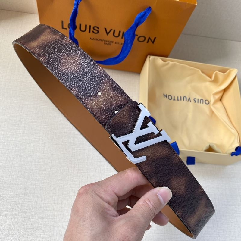 l**is V*t*n